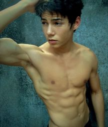 boy sexy 5cd70c1b9fdaf.jpg