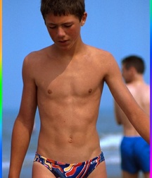 boy summer 5d347445b986c.jpg