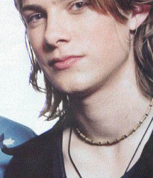 Taylor Hanson 5c2aabf0792fb.jpg