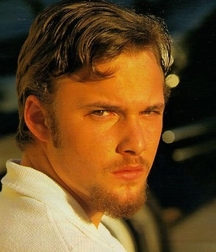 Brad Renfro 5c2ab9b145317.jpg