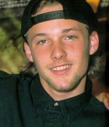 Brad Renfro 5c2ab9b9861cb.jpg