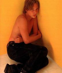 Brad Renfro 5c2ab9cc9e2e7.jpg