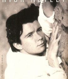 Rick Astley 5c4165703a51f.jpg