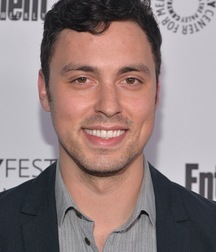 John Francis Daley 5c4a0b6e47a92.jpeg