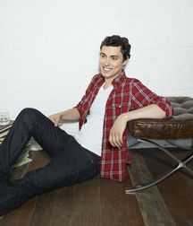John Francis Daley 5c4a0b80c53d6.jpeg