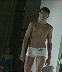 Ashton Kutcher 5c4d3eda782e7.jpg