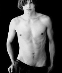 Ashton Kutcher 5c4d3f42ea735.jpeg