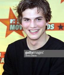 Ashton Kutcher 5c4d3f57723c1.jpg