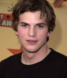 Ashton Kutcher 5c4d3f630677b.jpg
