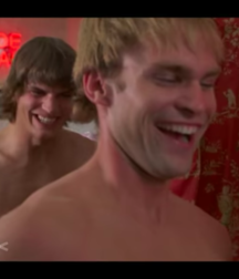 Ashton Kutcher 5c4d3f8ceea1f.png