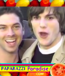 Ashton Kutcher 5c4d3fa644e4d.png