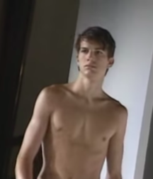 Ashton Kutcher 5c4d3fbd0dcfb.png