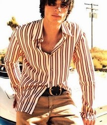 Tom Welling 5c4f2b27d0607.jpg