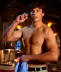 Tom Welling 5c4f2b85ca97c.jpeg