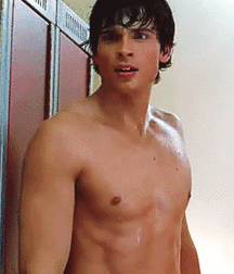 Tom Welling 5c4f2ba281b6d.gif