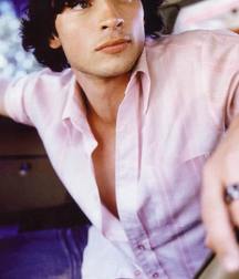 Tom Welling 5c4f2bcf3b6db.jpg