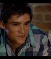 Brenton Thwaites 5c4fee0904879.png