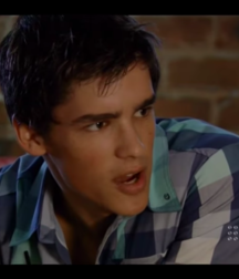 Brenton Thwaites 5c4fee0a6194f.png