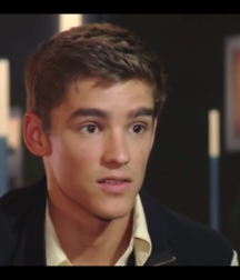 Brenton Thwaites 5c4fee24c56dd.png