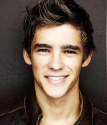 Brenton Thwaites 5c4fee75a7183.png