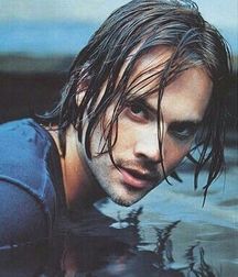 Barry Watson 5c5341ebd5556.jpg
