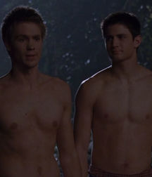 Chad Michael Murray 5c6739c75b158.jpg
