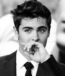 Zac Efron 5c683fba21017.jpg