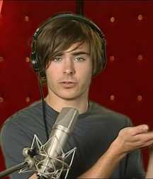 Zac Efron 5c68402bb8d06.jpg