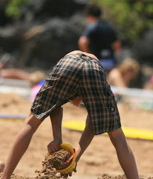 Zac Efron 5c68404f06e19.jpg