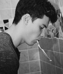 More Shawn Mendes 5c6cb352a25f0.jpg
