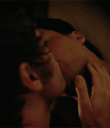 Evan Peters 5c6fac134d5b6.gif