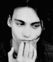 Young Johnny Depp 5c75e1162bfcf.jpg
