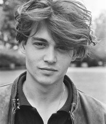 Young Johnny Depp 5c75e12b38ba6.jpg