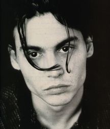Young Johnny Depp 5c75e132a1a96.jpg