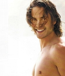 Taylor Kitsch 5c93d66c121cb.jpg