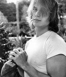 Taylor Kitsch 5c93d6719ceac.jpg