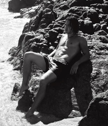 Taylor Kitsch 5c93d67b63c4e.jpg