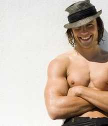 Taylor Kitsch 5c93d67c80272.jpg