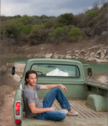 Taylor Kitsch 5c93d68214b7e.jpg