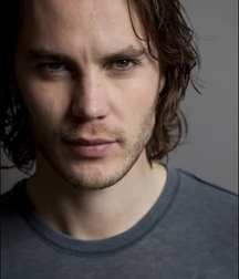 Taylor Kitsch 5c93d69c2b9c1.jpg