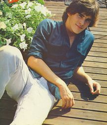 Matt Dillon 5c93d7f5c65f4.jpg