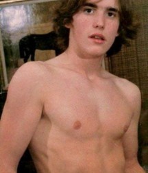 More Matt Dillon 5caeaf598961f.jpg