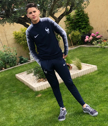 Survet & tess 5d9093d761869.jpg