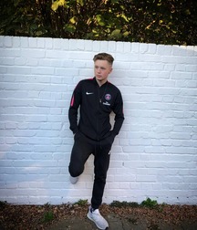 Survet & tess 5d9093e727e3f.jpg