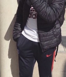 Survet & tess 5d9093ee4d464.jpg