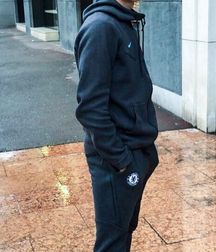 Survet & Tess 3 5dbe8dae70961.jpg