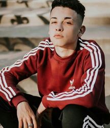 Survet & Tess 3 5dbe8dc2a4a57.jpg