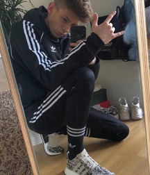 Survet & Tess 4 Twink Pics 5e066942125e4.jpg