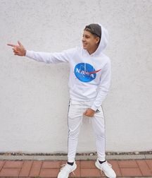 Survet & Tess 4 Twink Pics 5e06695e738fa.jpg