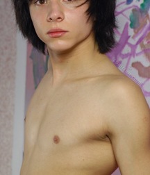 Candid Teen Damian 5c40e9ea346d2.jpg